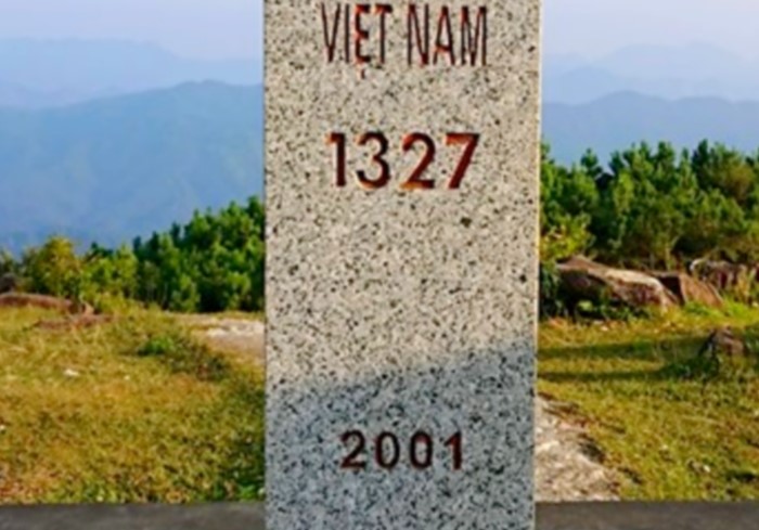 Biên phòng - Cột mốc 1327 là cột mốc cuối cùng trên đường biên giới Việt Nam - Trung Quốc tại Bình Liêu